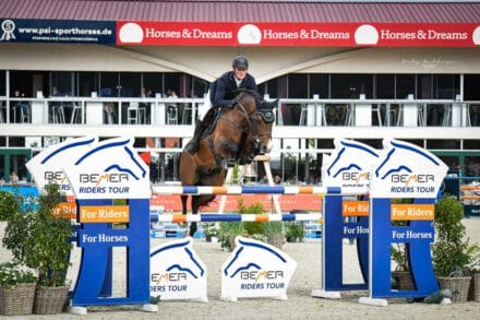 Mehr über den Artikel erfahren Platz 5 für Chacco’s Light in seinem ersten 1.60m Grand Prix